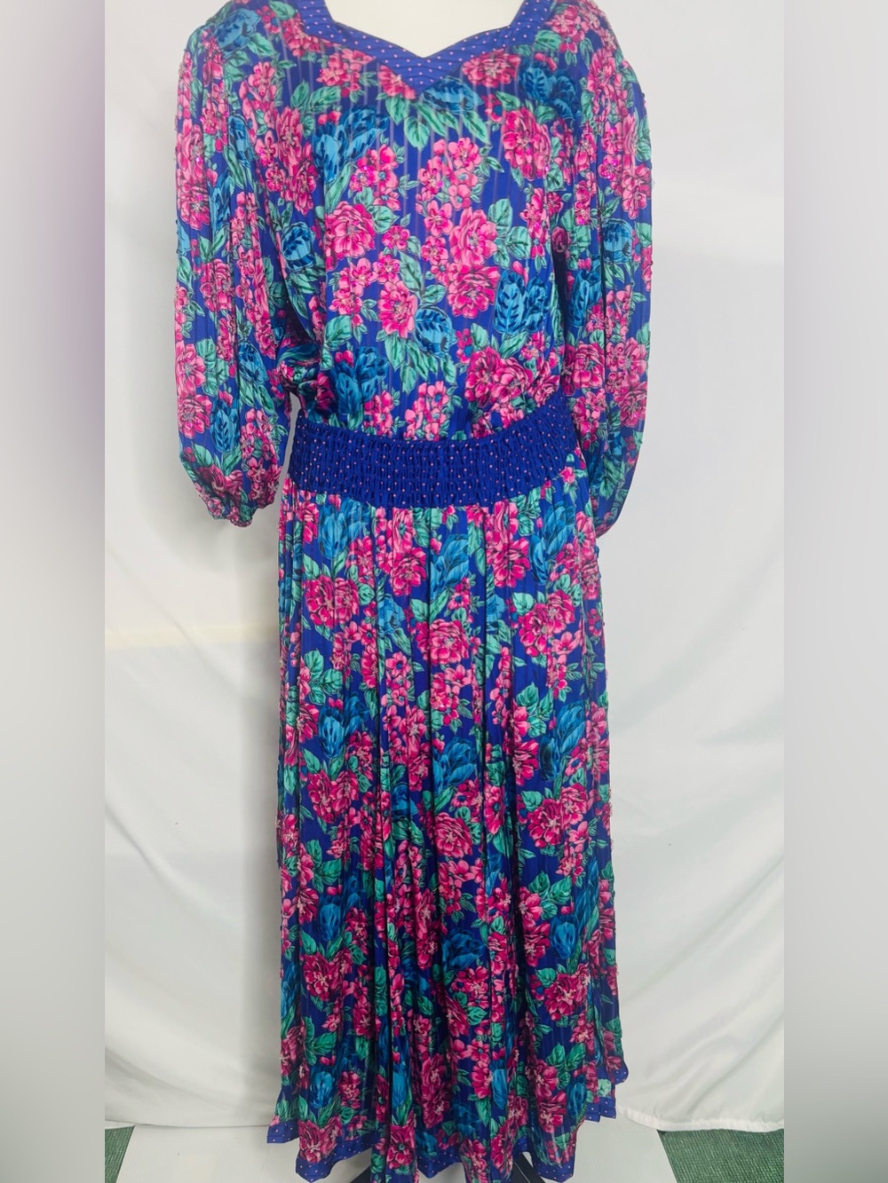 Vintage 1980s Diane Freis Floral Beaded Balloon Sleeve Dress